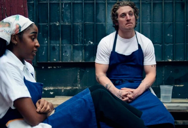 Картинка из сериала Медведь 1 сезон