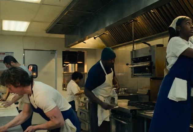 Промо-фото из сериала Медведь 1 сезон 2 серия