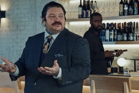 Кадр сериала Медведь