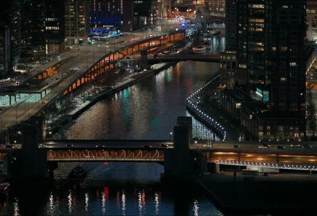 Картинка из сериала Медведь 2 сезон