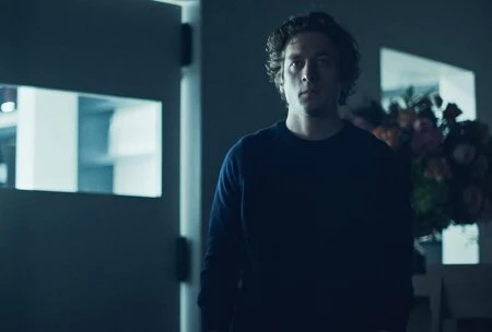 Кадр сериала Медведь