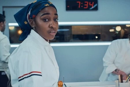 Кадр сериала Медведь