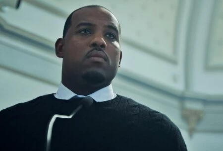 Кадр сериала Медведь